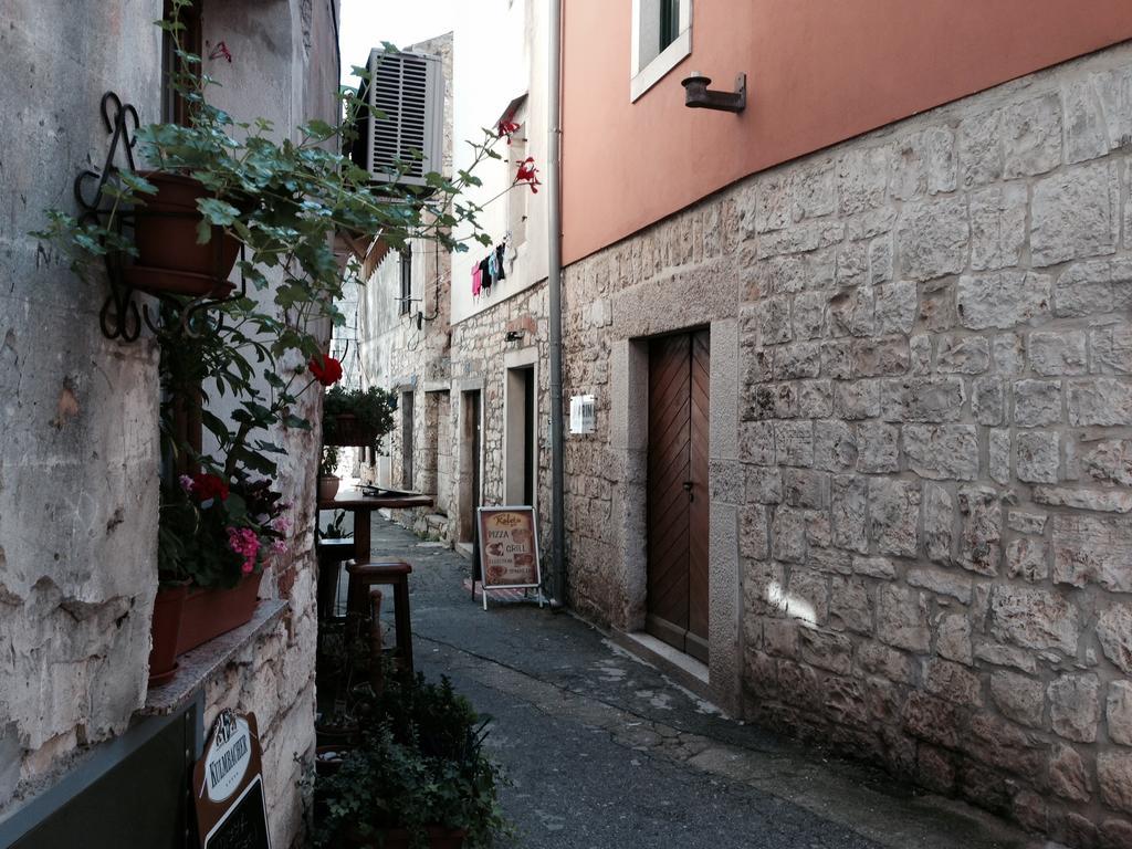 Apartment Old Town Umag Zimmer foto